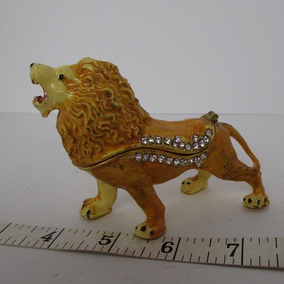 Austrian crystal enameled metal lion trinket box - Picture 3 of 4